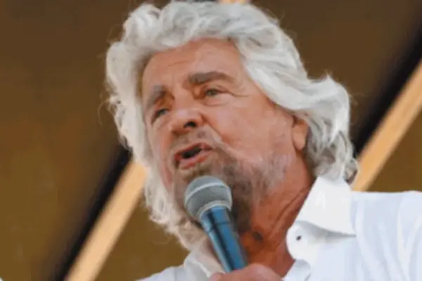 Grillo returns to the scene to lambast Conte | Libero Quotidiano.it