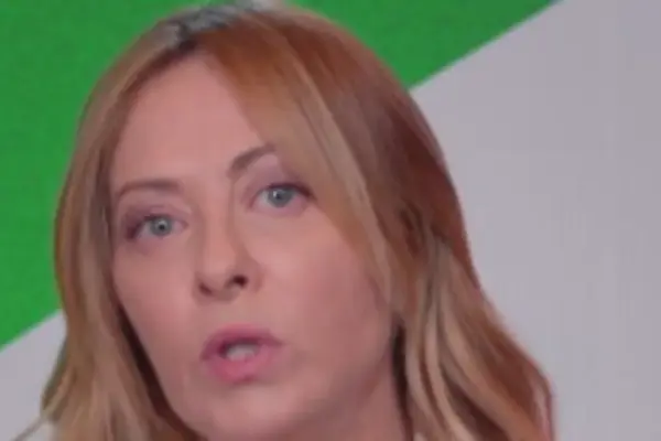 Giorgia Meloni declares war on the maranza: "A new step against those who trample the rules" | Libero Quotidiano.it