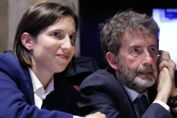 Elly Schlein, Franceschini's conspiracy: the Farnesina to get rid of her | Libero Quotidiano.it