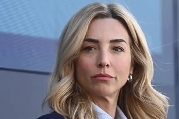 Silvia Salis, Genoa like North Korea: purged those who criticize it | Libero Quotidiano.it