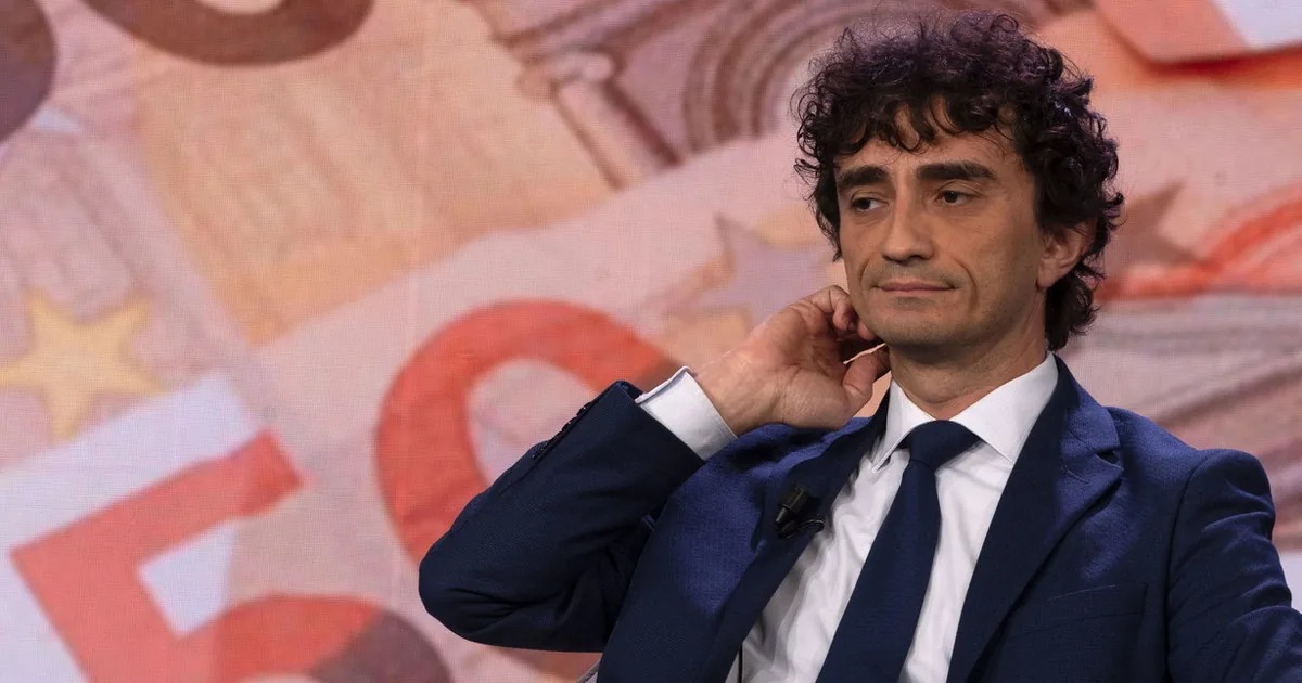 Galeazzo Bignami, the complaint: "Giuseppe Conte? Disturbing, a descent into a black hole" | Libero Quotidiano.it