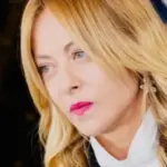 Giorgia Meloni, the "treatment" of Corriere della Sera? Don't vote for her | Libero Quotidiano.it