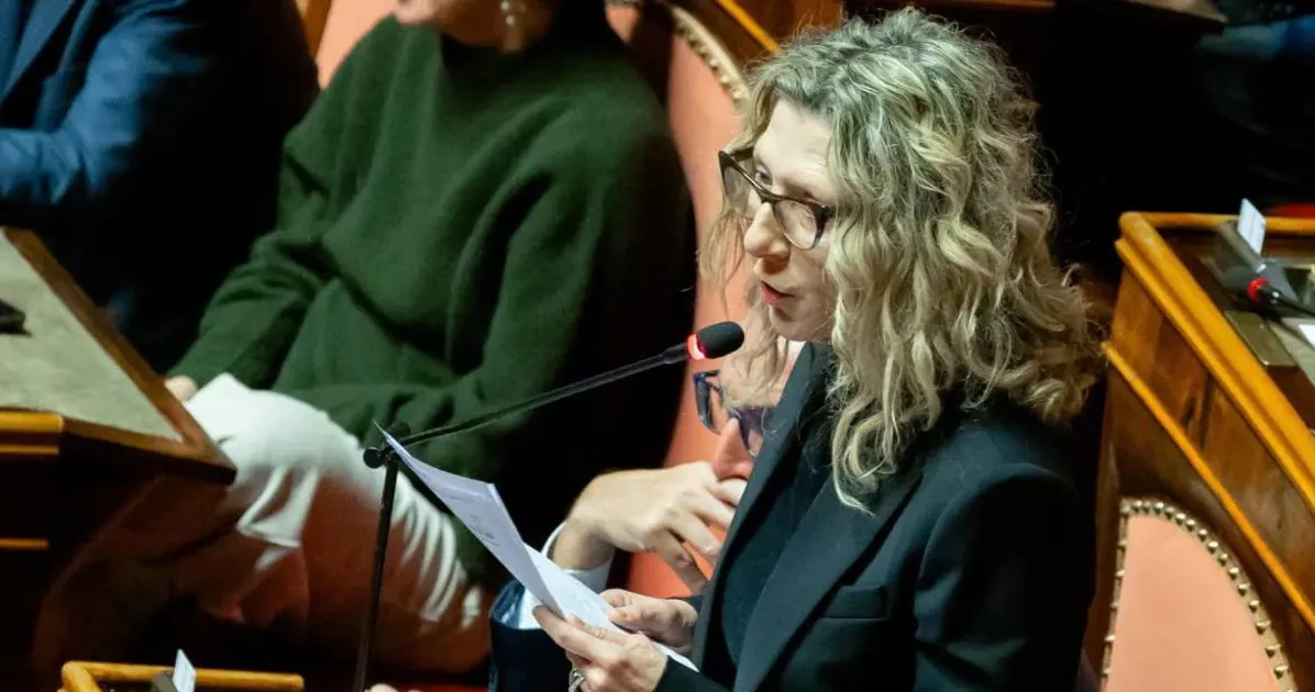 Pd, here is the latest politically correct battle: “person” instead of “man” | Libero Quotidiano.it