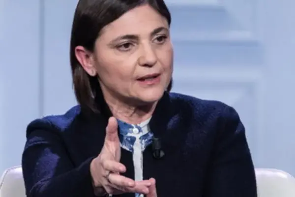 The left sides with the delinquents, "they suffer poverty and hardship": an affront to Italy | Libero Quotidiano.it