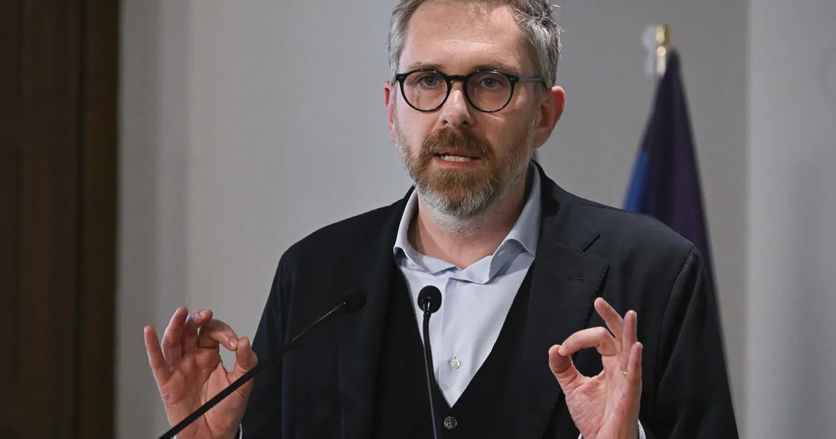 Fakir, "if the problem is psychiatric…": Lepore, mudslinging against the police | Libero Quotidiano.it