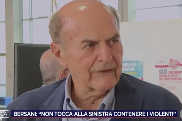 Clashes in Bologna, Bersani: "Do we on the left have to become policemen?" | Libero Quotidiano.it