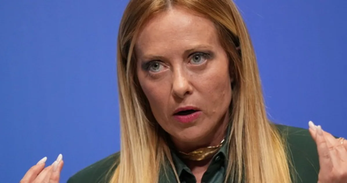 Giorgia Meloni and the electoral law, challenges the opposition on the secret ballot: "To make fun of the Italians?" | Libero Quotidiano.it