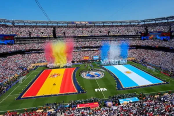 Spain-Argentina: here is how the person who spent 1 million $ on a ticket saw the match | Libero Quotidiano.it