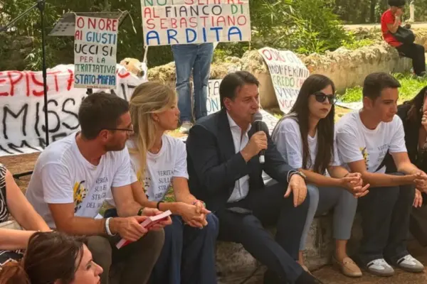 Conte, the memory of Borsellino and the affront to the right: "It is not appropriate for you to show up today" | Libero Quotidiano.it