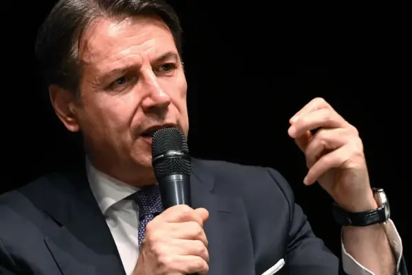 The Democratic Party shields fugitive Conte and deserts the Covid Commission | Libero Quotidiano.it