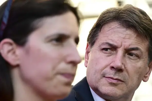 Elly Schlein, technical KO: the poll on the primaries, Giuseppe Conte devours her | Libero Quotidiano.it