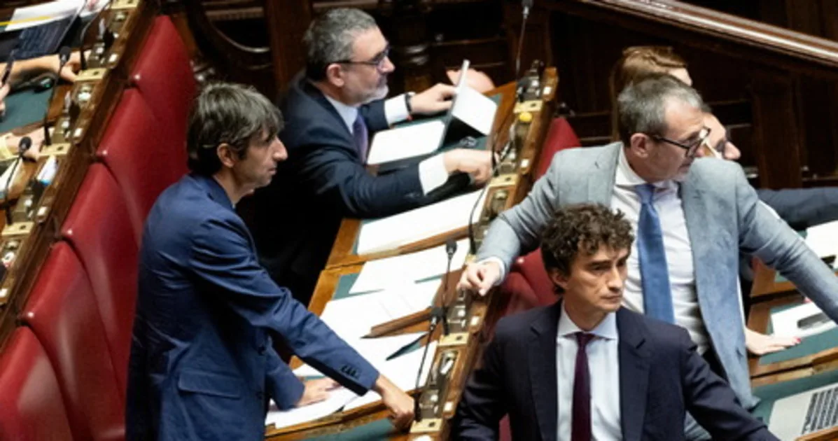 Giorgia Meloni, the backstory: "Everyone to vote," a sensational phone call | Libero Quotidiano.it