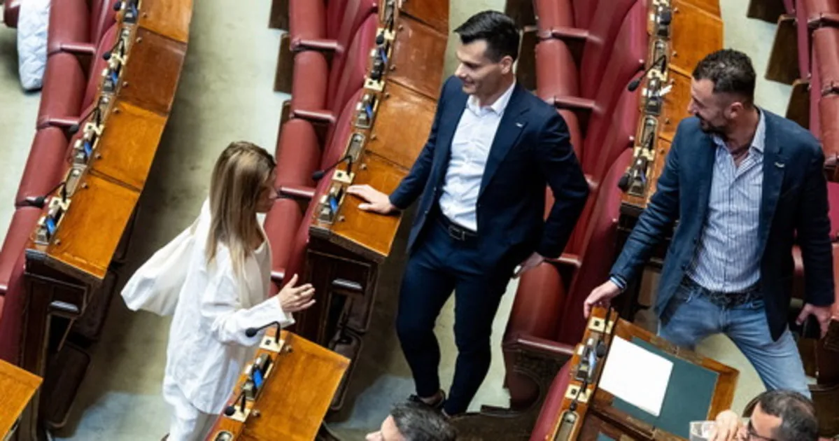 Meloni-Vannacci, tests of understanding: how to interpret the maneuvers in Parliament | Libero Quotidiano.it