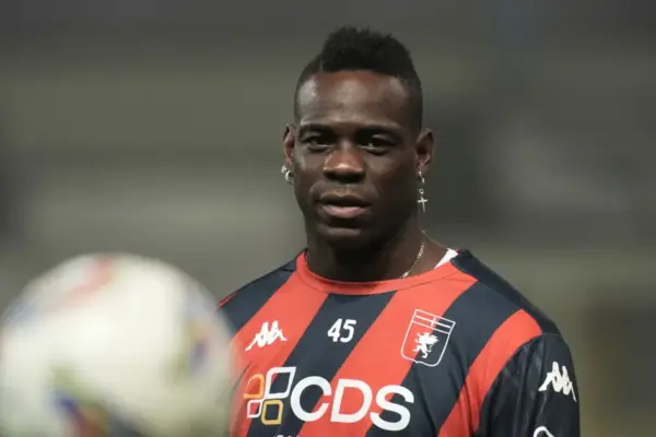 Mario Balotelli, lesson to the left on Ceuta: "Italy for Italians, Africa for Africans" | Libero Quotidiano.it