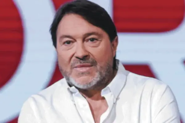 The thread that connects Mr Report and the left is mythomania | Libero Quotidiano.it