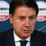 Giuseppe Conte, the embarrassment of a disabled former prime minister | Libero Quotidiano.it