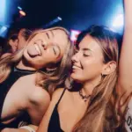 Estate '26, the fun changes… and nightclubs are not in crisis | Libero Quotidiano.it