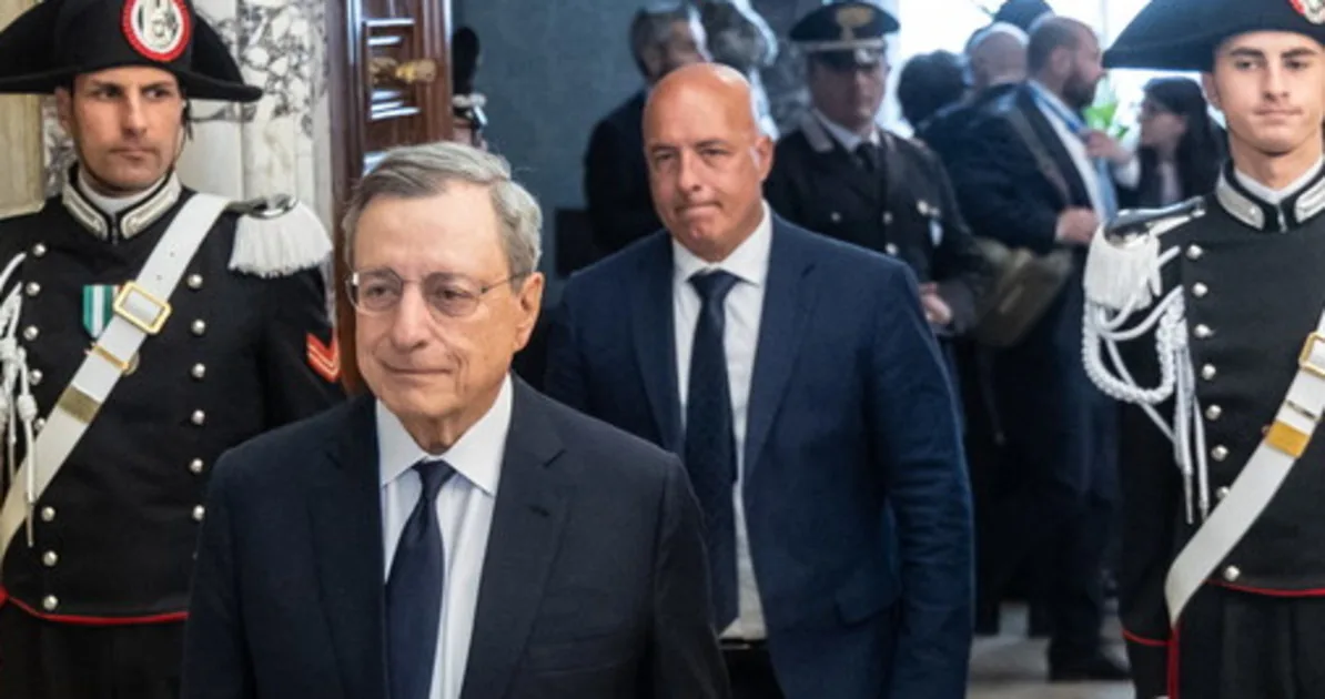 Mario Draghi, "who dreams of him at the Quirinal": elections, the variable of the tie | Libero Quotidiano.it
