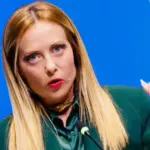 Palazzo Chigi dismisses Sánchez: "Italy does not accept ultimatums. Schengen? No revocation until the 15th" | Libero Quotidiano.it