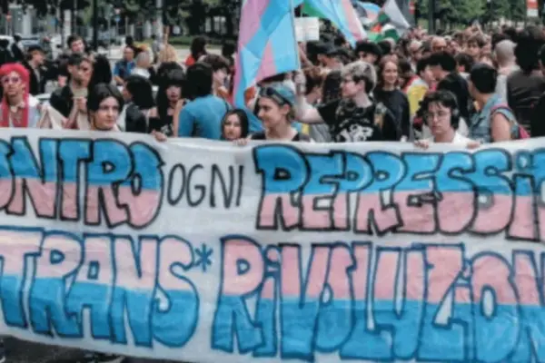 Controversy erupts over breastfeeding courses for trans | Libero Quotidiano.it