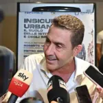 Vannacci, the extreme measure against the maranza: "Controlled ramming" | Libero Quotidiano.it