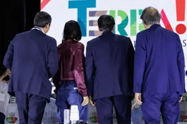 Italy under attack, the left boycotts | Libero Quotidiano.it