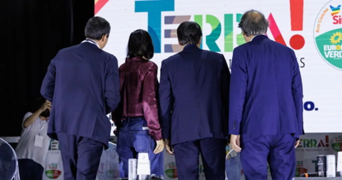Italy under attack, the left boycotts | Libero Quotidiano.it