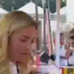 Silvia Salis at the Festa dell'Unità: the photo that sparks suspicion in the Pd | Libero Quotidiano.it