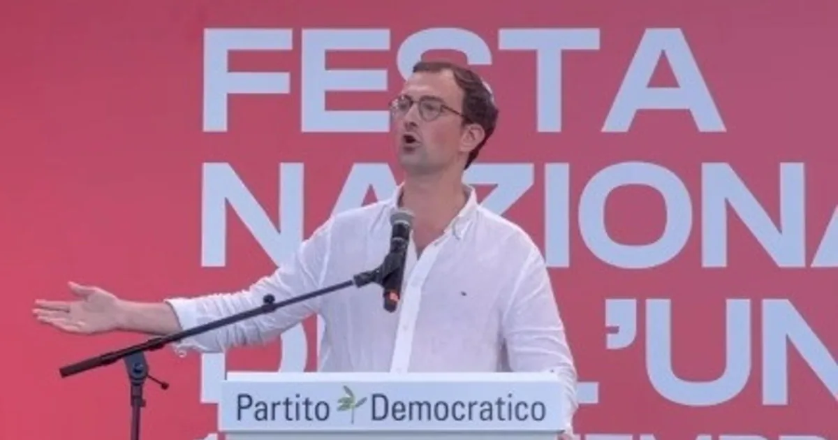 Pd, the delirium of Marco Rocco De Luca: "Destroy the system, free yourself from the yoke" | Libero Quotidiano.it
